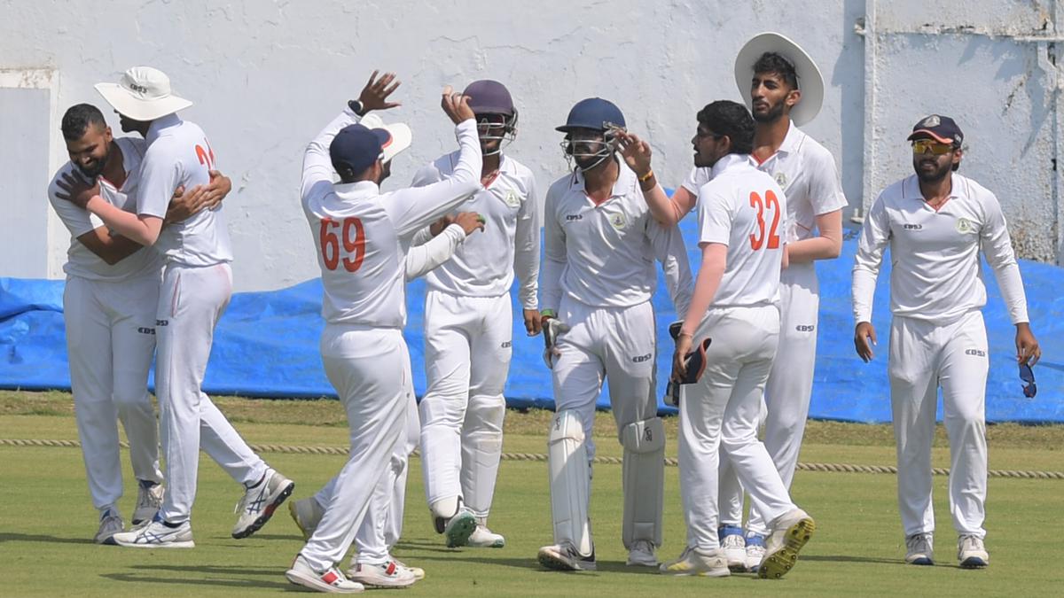 Ranji Trophy Semifinal | Vidarbha Takes Command; Inches Closer To Win ...